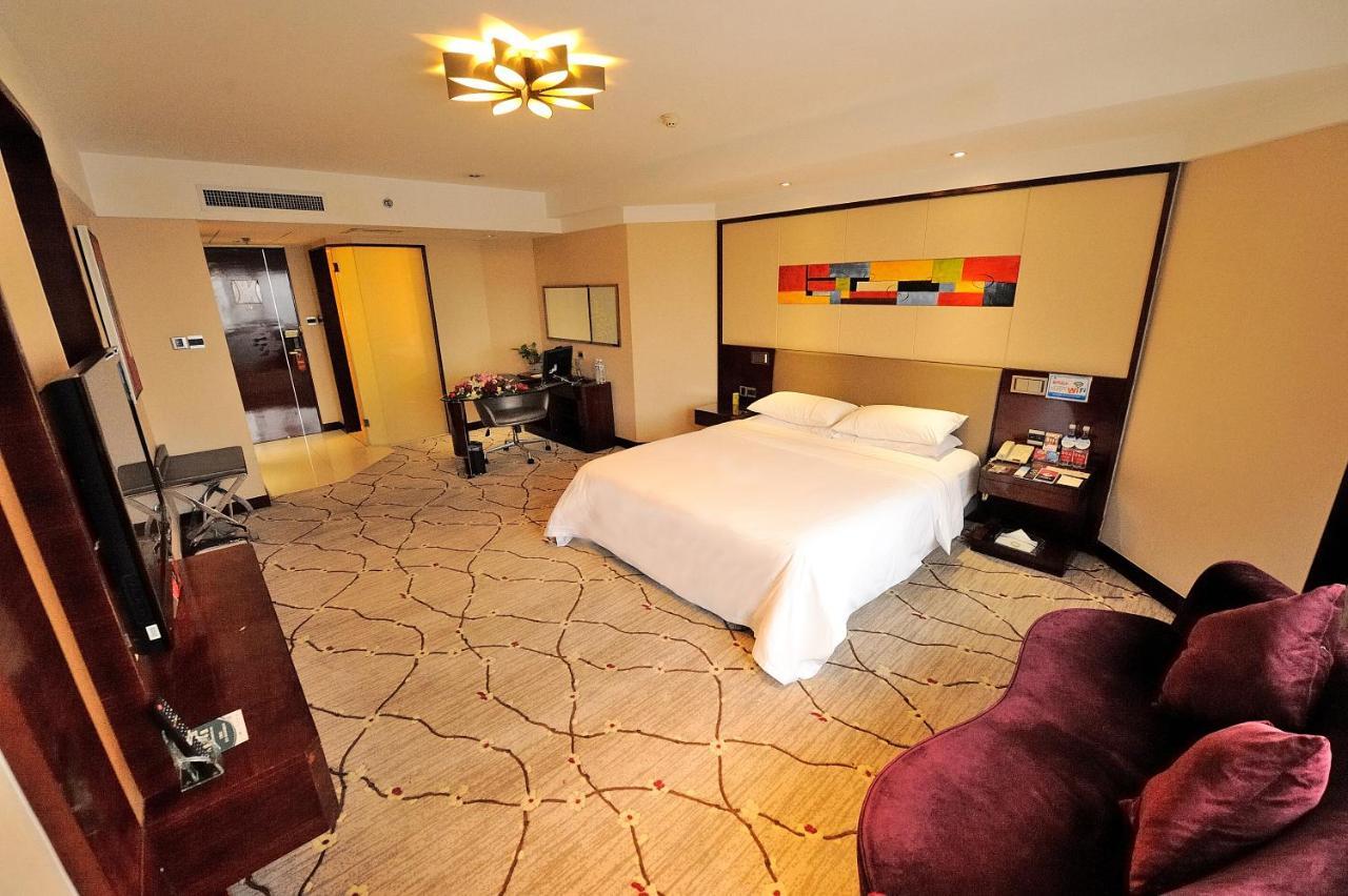 Inzone Garland Hotel Jinan Zewnętrze zdjęcie