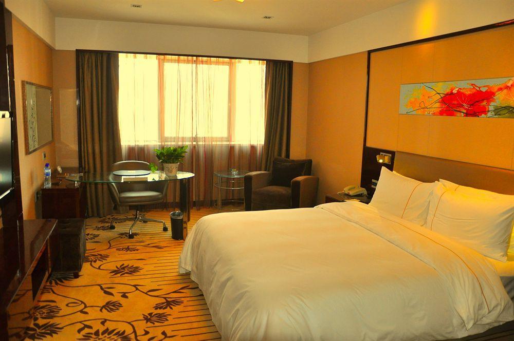 Inzone Garland Hotel Jinan Zewnętrze zdjęcie