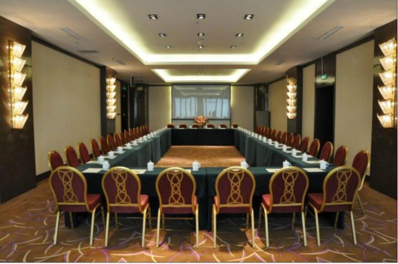 Inzone Garland Hotel Jinan Zaplecze biznesowe zdjęcie
